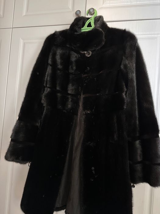 Норковая шуба в хорошем состоянии