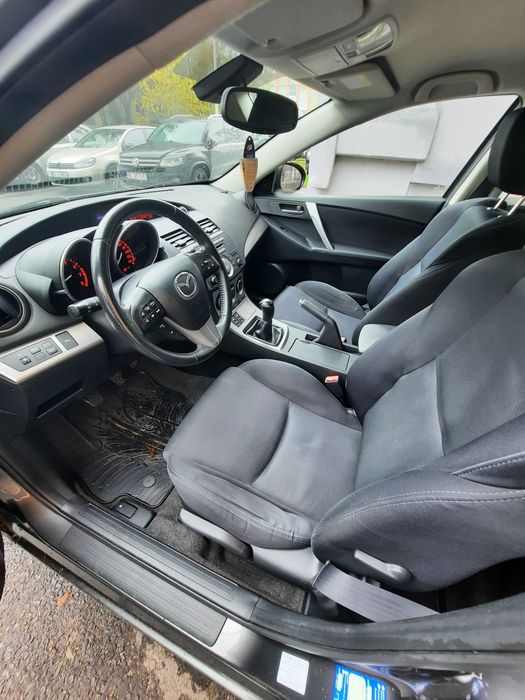 Mazda 3 an 2011 benzina motor 1.6