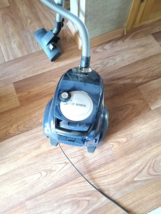 Пылесос Bosch с hepa