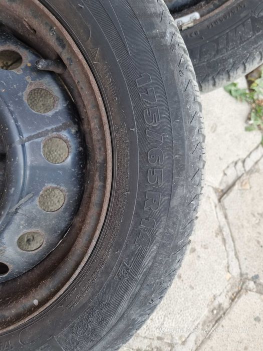 Зимни гуми Mishelin 175/65 R14 с джанти