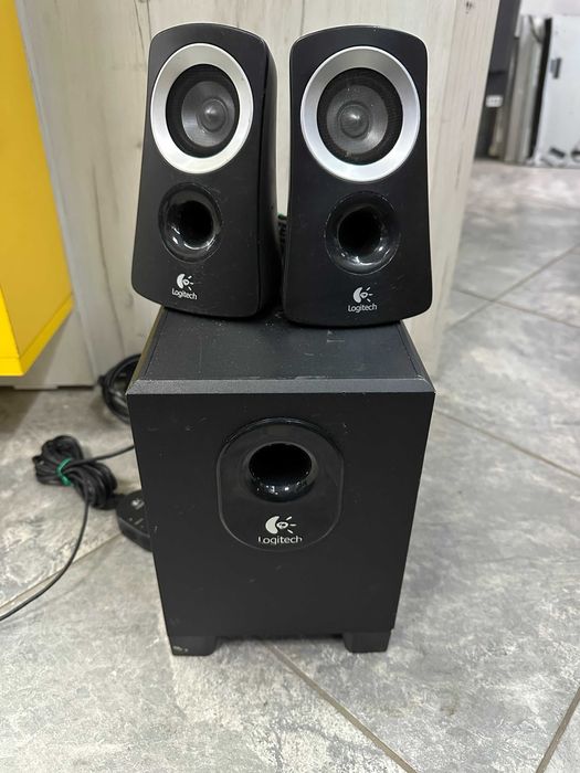 Тонколони , буфер  Logitech Z313 2.1 за компютър  2.1 за компютър