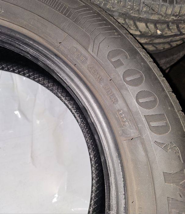 Летни гуми Good Year 205/60/16