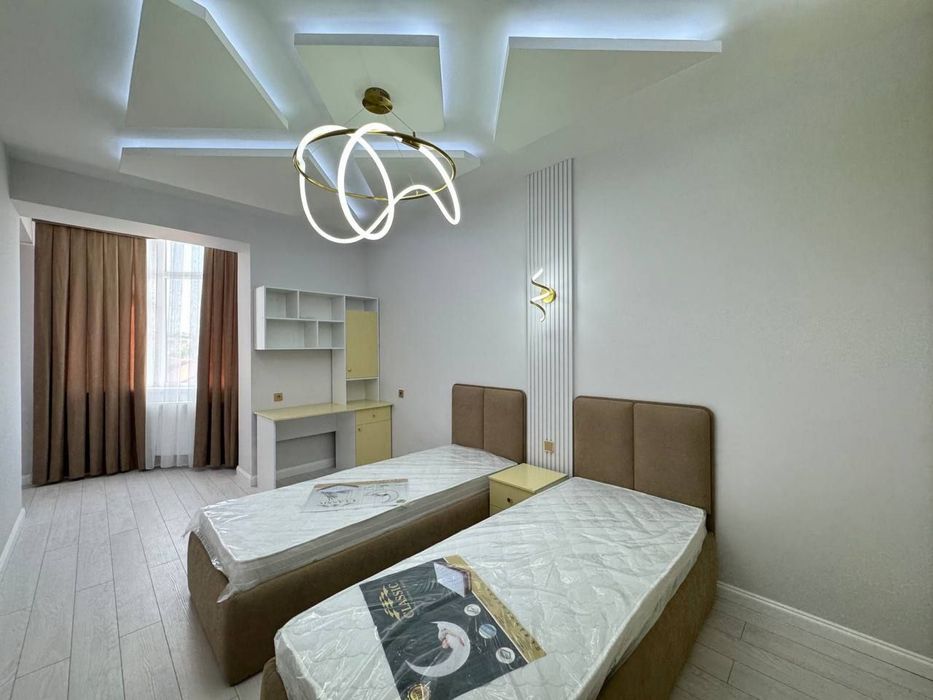 Vogzalda 3 xona Lux kvartira sotiladi