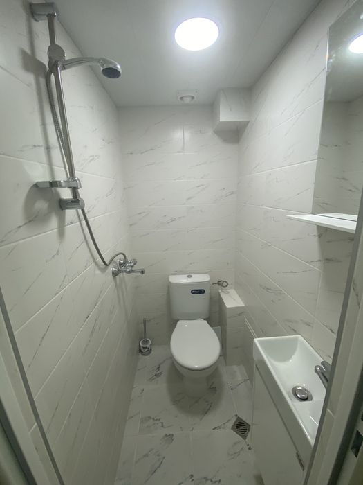 Дава се под наем Офис в Варна, Колхозен пазар - 49 кв.м за 382.5 € - Снимка #4