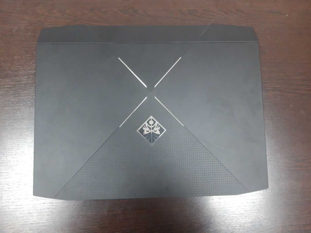 HP OMAN X Laptop (o'yin, grafik, interyer dizayni v/h program)