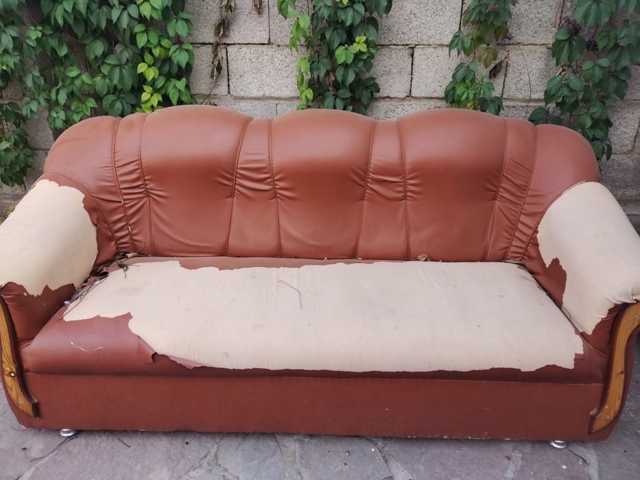 Продам диван 2 метровы