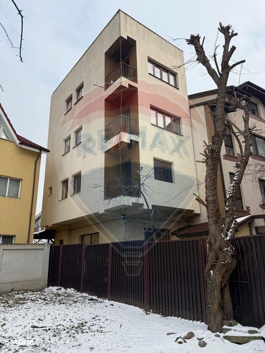 Cladire/Casa P+3+T Rovine Oportunitate Investitie