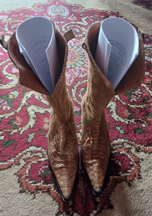 Cizme din piele naturală