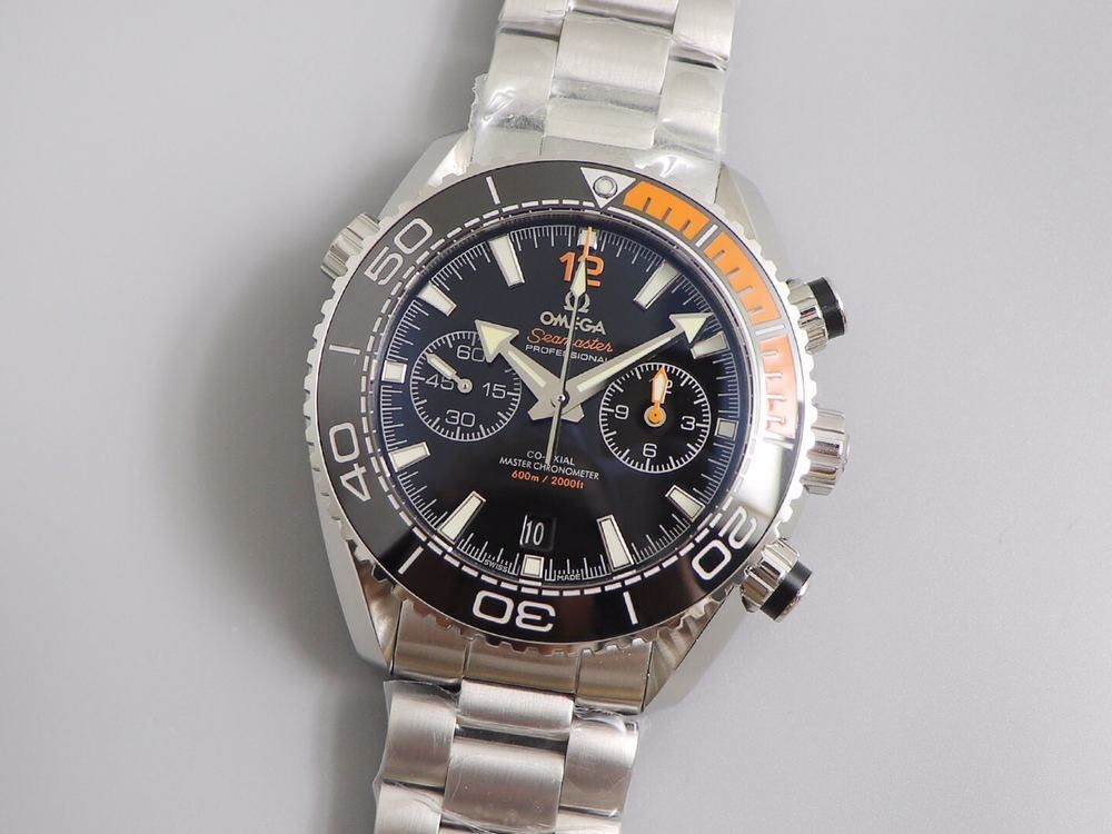 Omega Seamaster Planet Ocean 600M Chronograph Automatic Collection