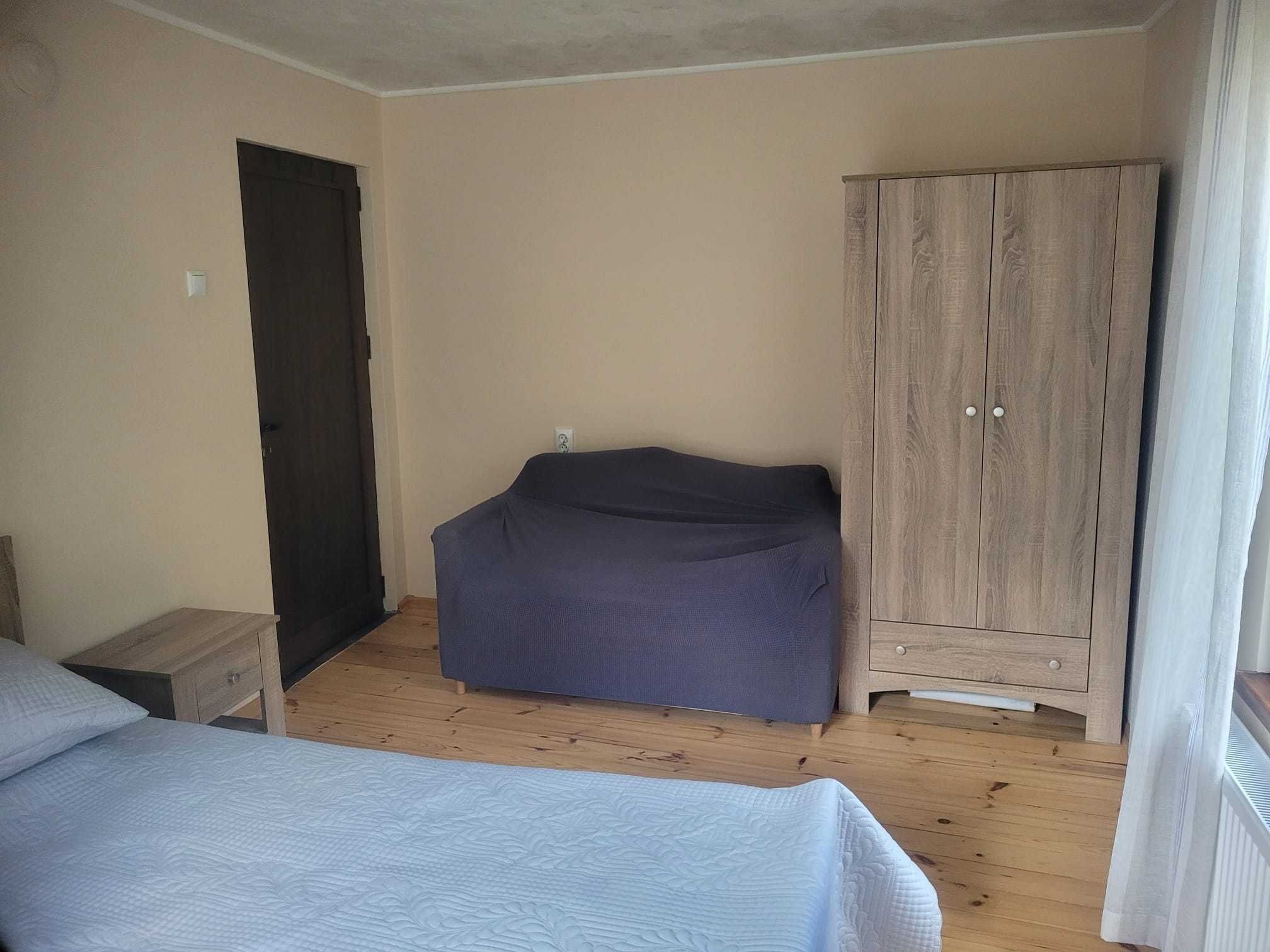 Продава КЪЩА с. Драгневци
област Габрово, гр. Трявна