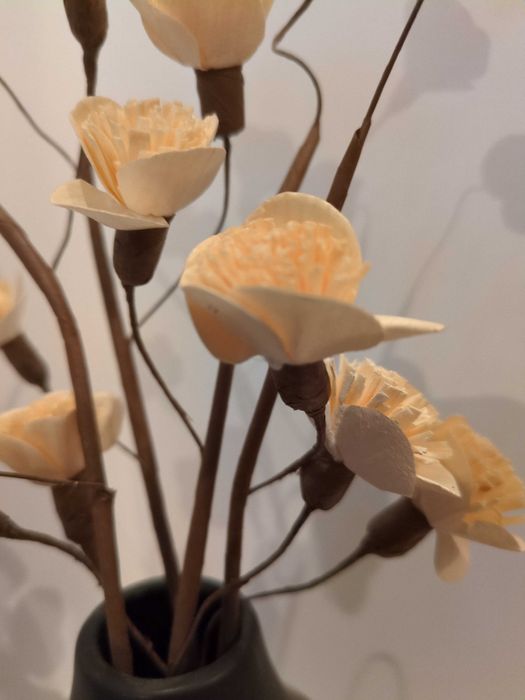 Красива вазичка с цветя