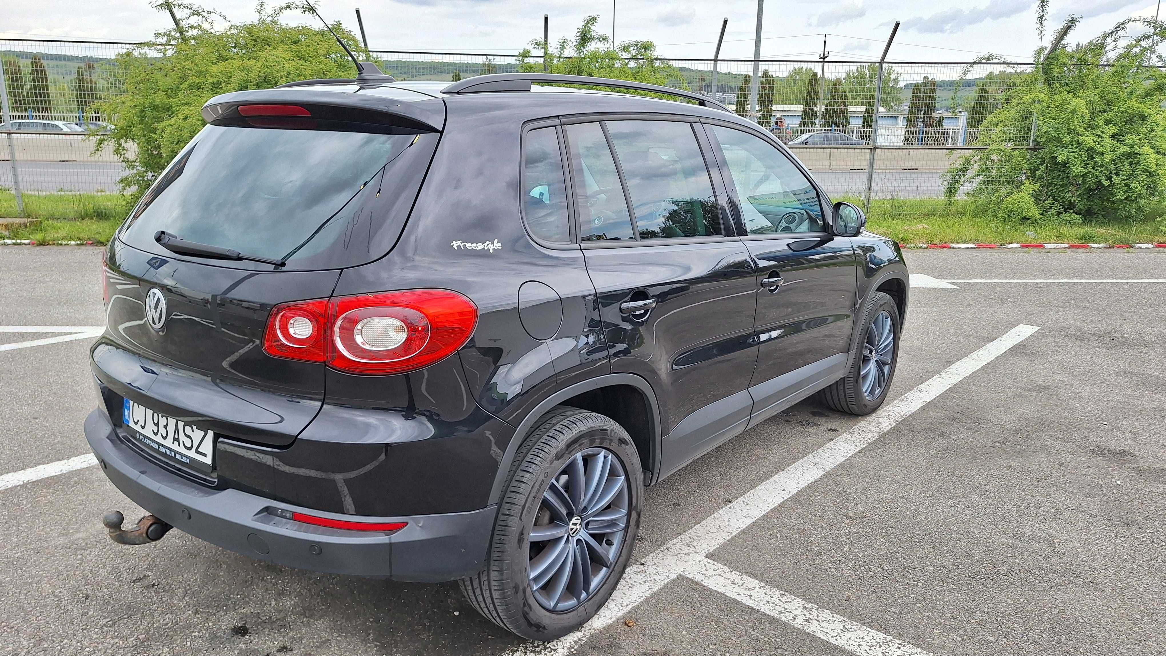 Volkswagen Tiguan 2011 dsg 2 4x4