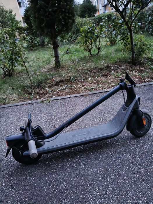 Trotineta electrica in garantie NINEBOT KickScooter E2