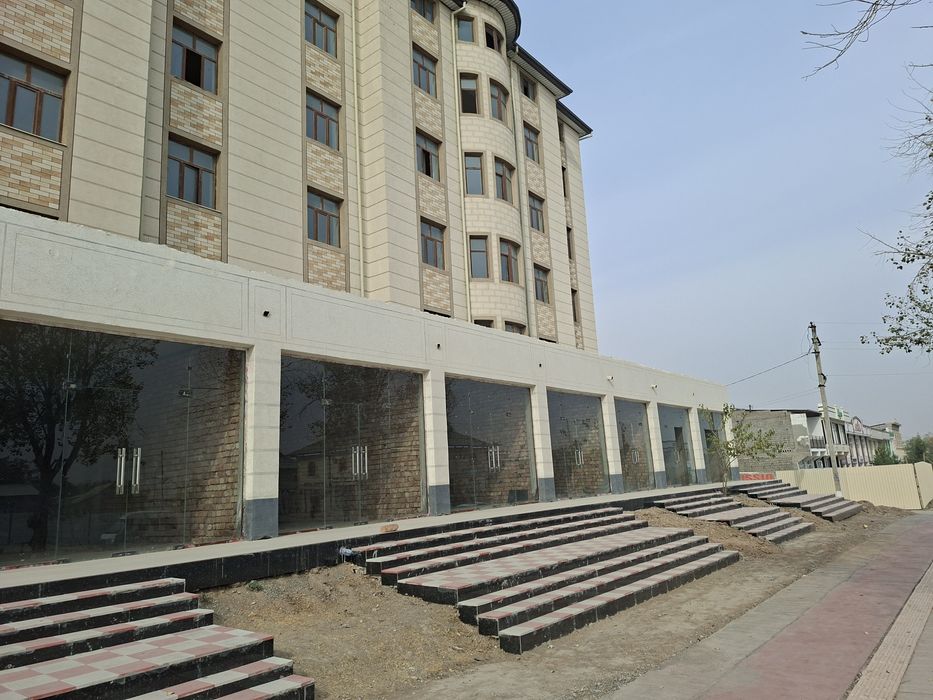 G'allaorol markazida Do'konlar va uylar sotuvi boshlandi