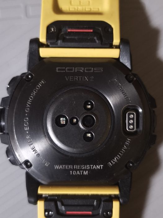 Coros Vertix 2, gps часовник