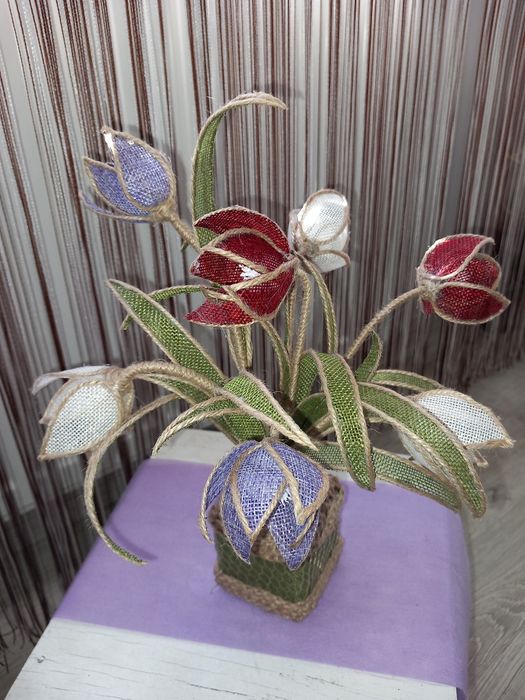 Flori decorative realizate manual