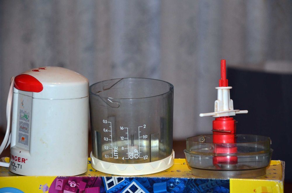 Vand tocator Singer, 300W