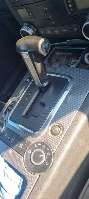 dezmembrez touareg 3.0