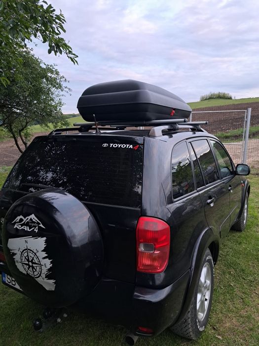 Vând Toyota Rav 4