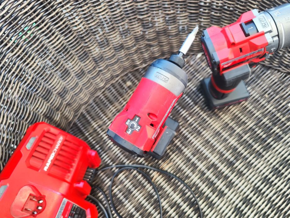 Set Milwaukee M12 5ah FPD2 FID 2 impact si autofiletanta
