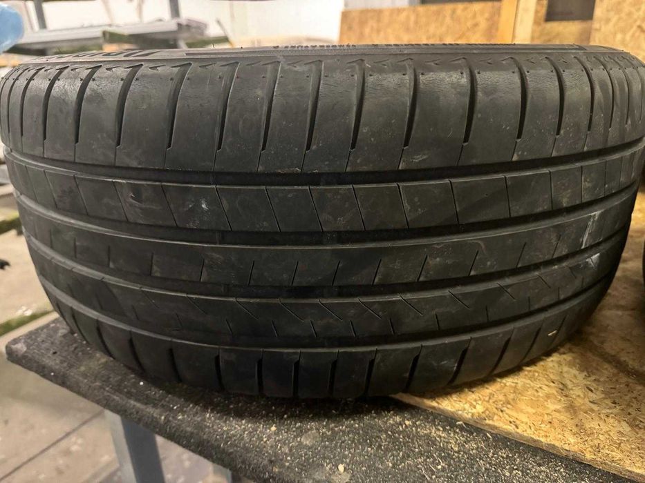 Jante Volkswagen Touareg R21 Originale Suzuka III BRIDGESTONE VARA