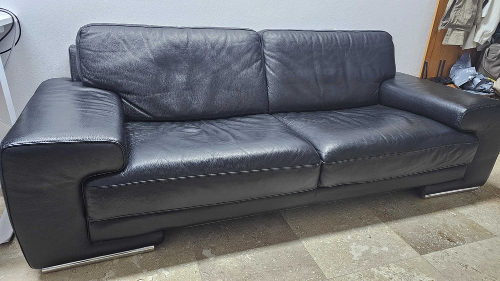 Canapea din piele naturală – stare foarte bună