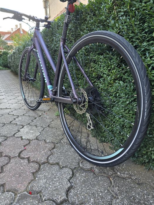 Specialized Sirrus M bicicleta oras femei