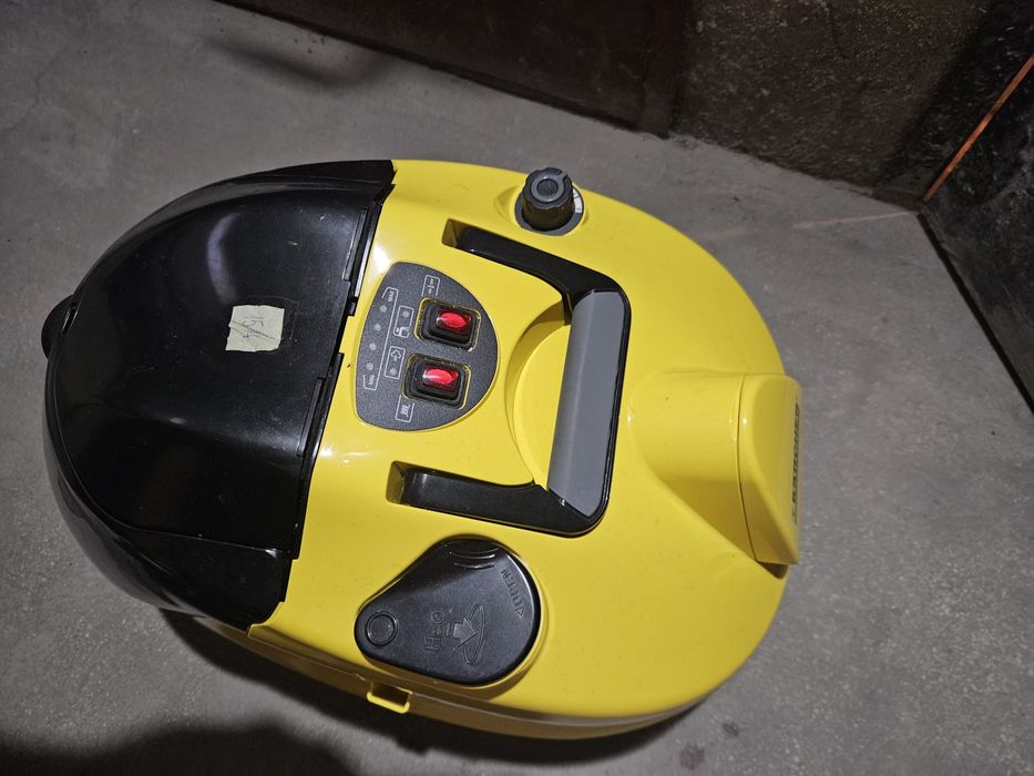 Karcher SV7 прахосмукачка пароекстрактор ползван 3 пъти
