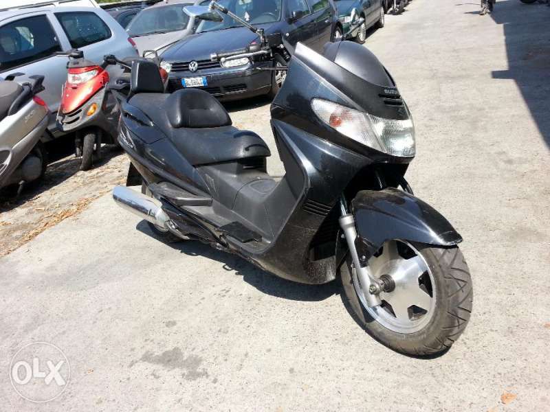 Мотоциклет,скутер Сузуки Бъргман150;200i;400; 650(Suzuki Burgman) -на