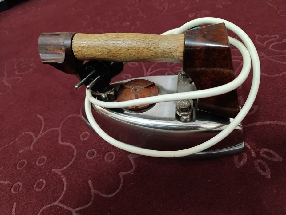 Утюг хороший (СССР).