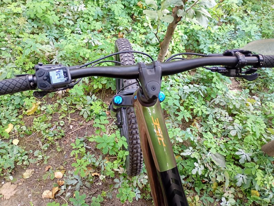 Bicicleta carbon Rise ep8rs