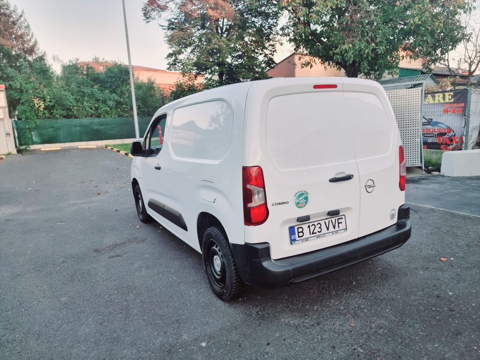 Opel combo 1.5d euro 6