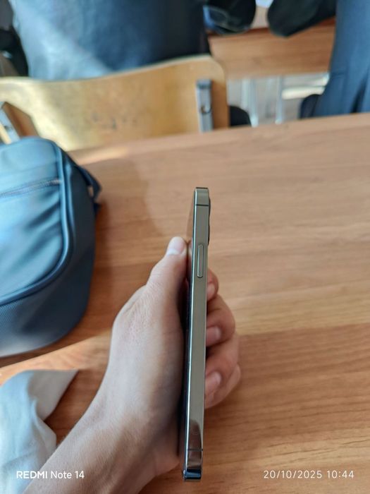 Iphone 12pro srochna sotiladi