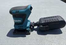 Slefuitor cu vibratii Makita DBO480z 18V Li-ion Nou