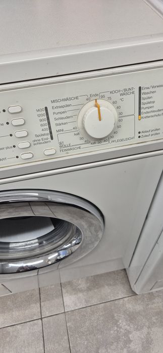 Сушилня Miele Novotronic 1442 и  пералня Miele prima vera