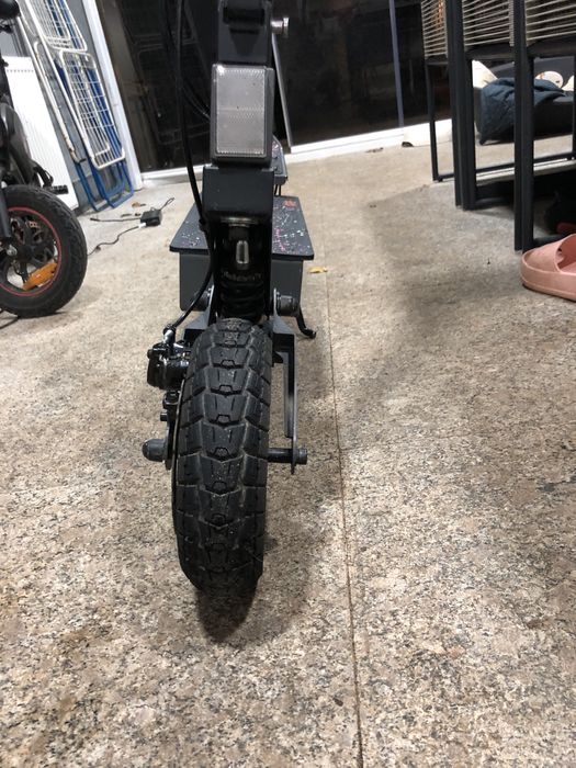 Trotineta kukirin g2