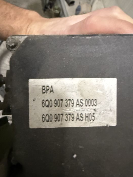 Останали части от фолксваген поло 9N