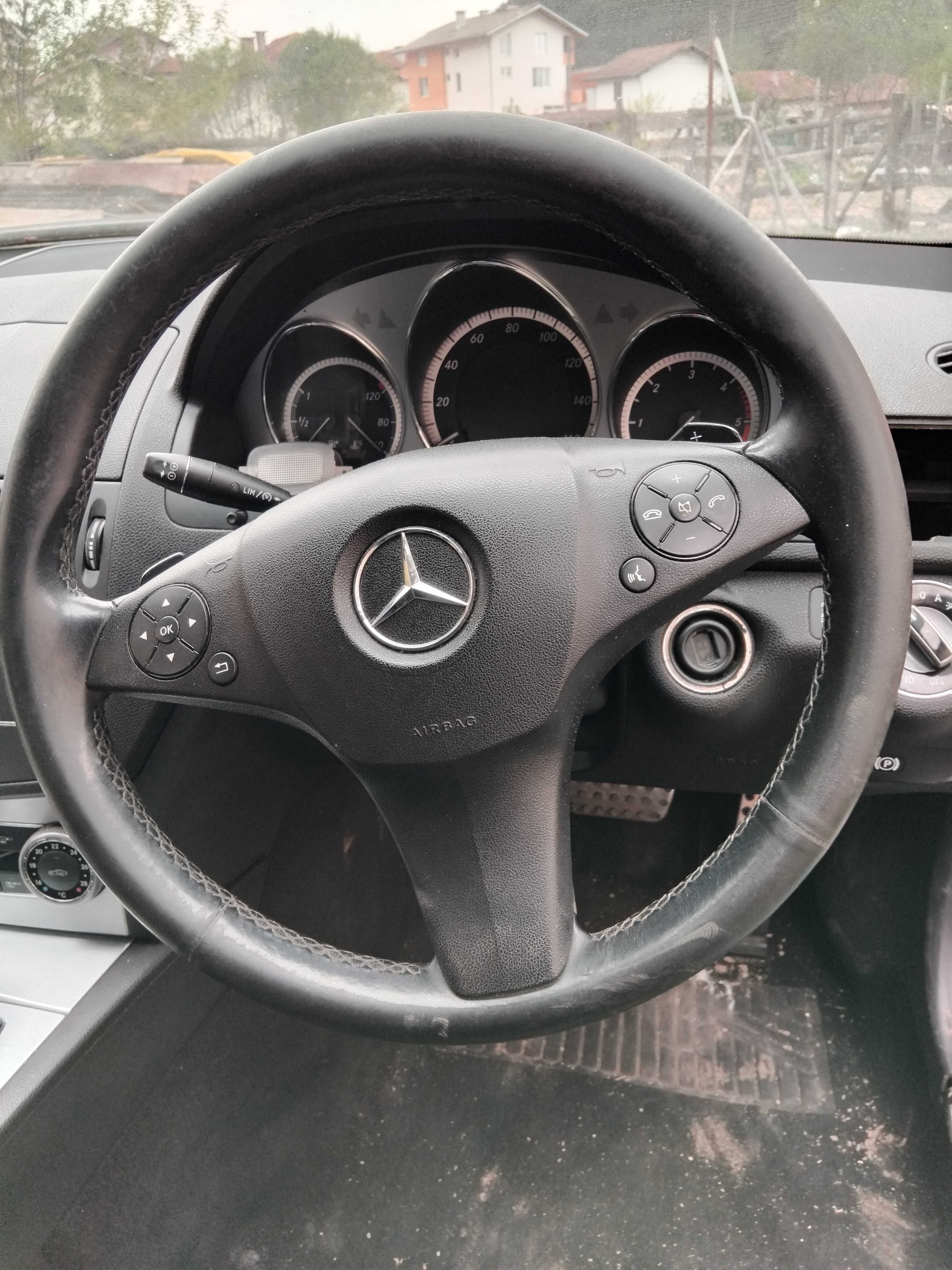 Мерцедес/Mercedes С220  W204 на части