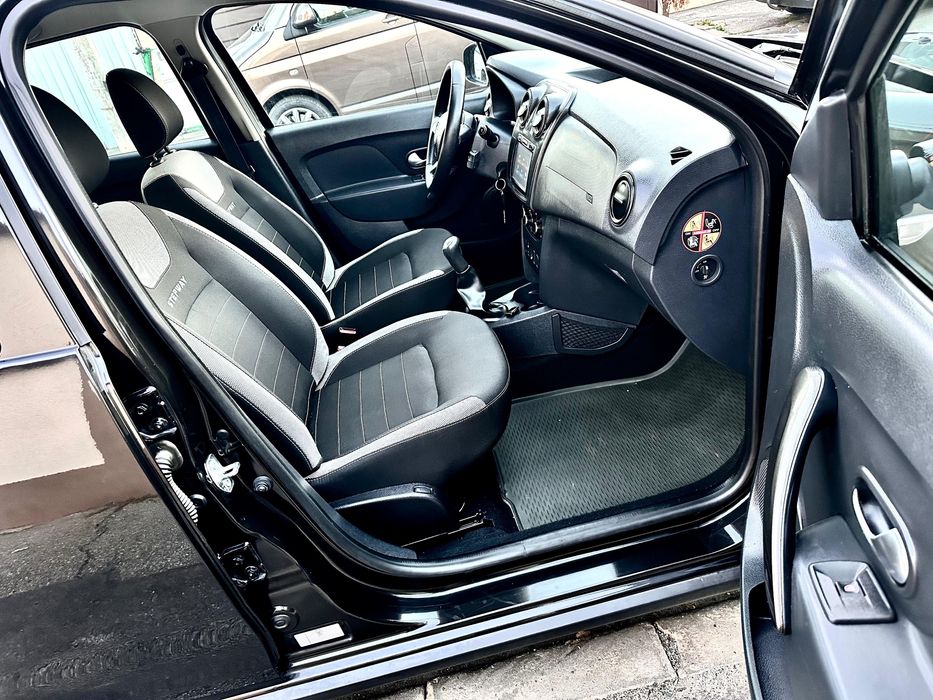 Dacia Sandero STEPWAY - 0,9 - 2019 - km reali