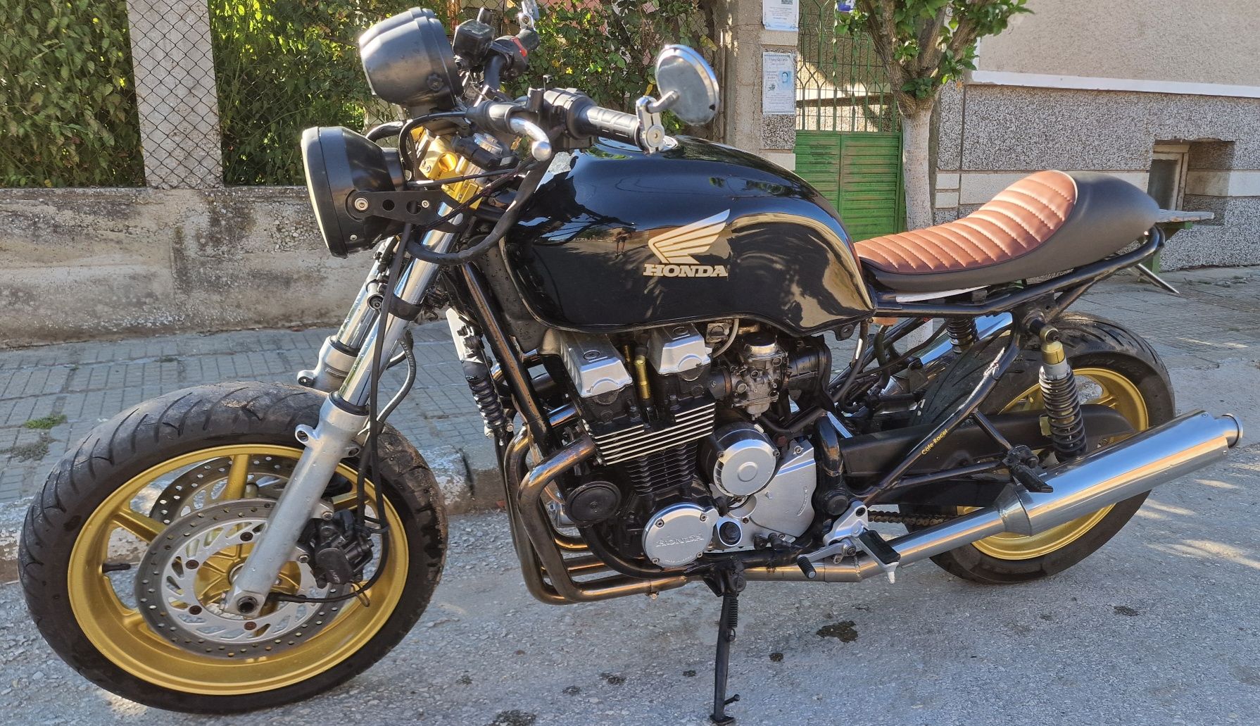 Honda cb750 seven fifty