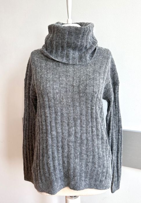 Esprit мек хубав пуловер от мека вълна и алпака