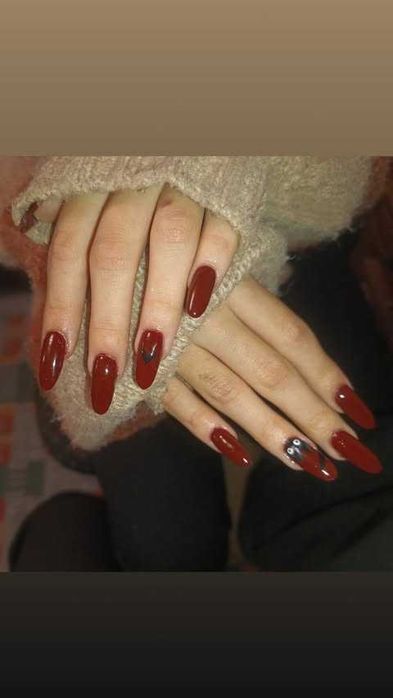 Aplic  unghii cu gel