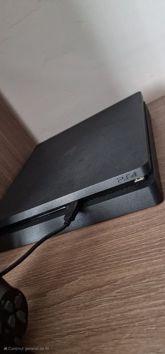 PlayStation 4 slim - ca nou + 8 jocuri si 2 controllere