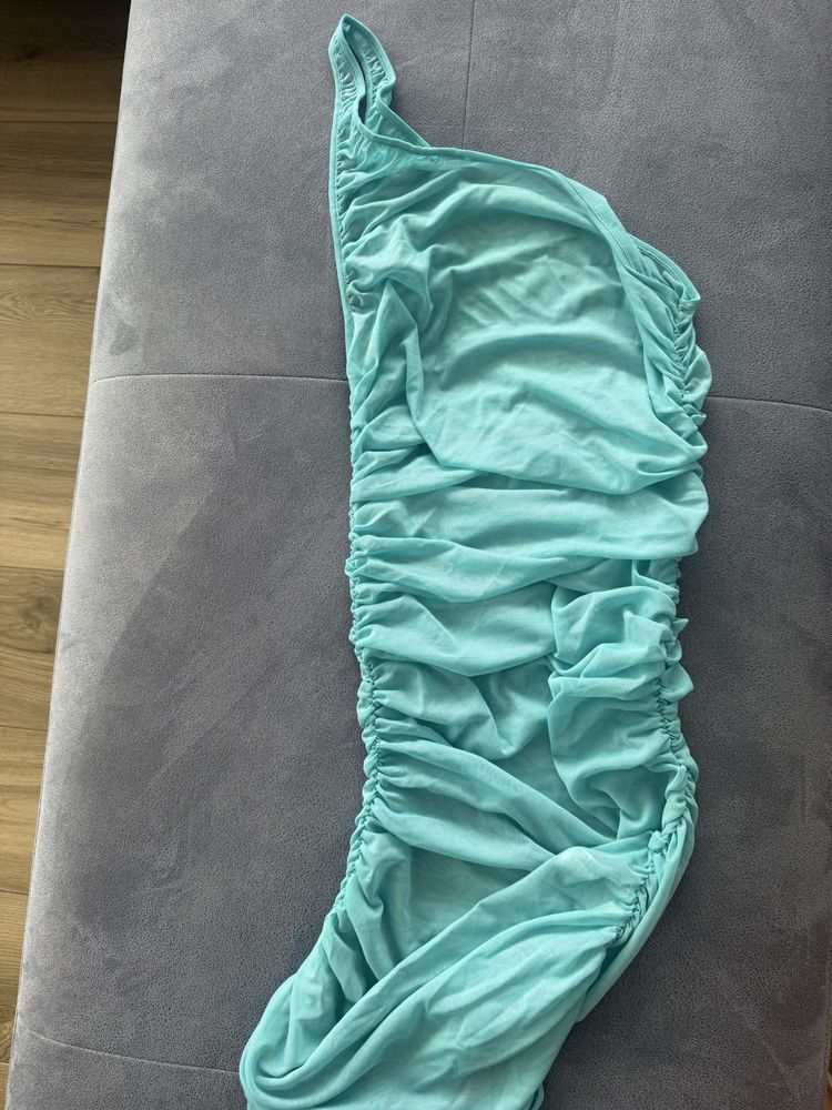 Продавам бански H&M