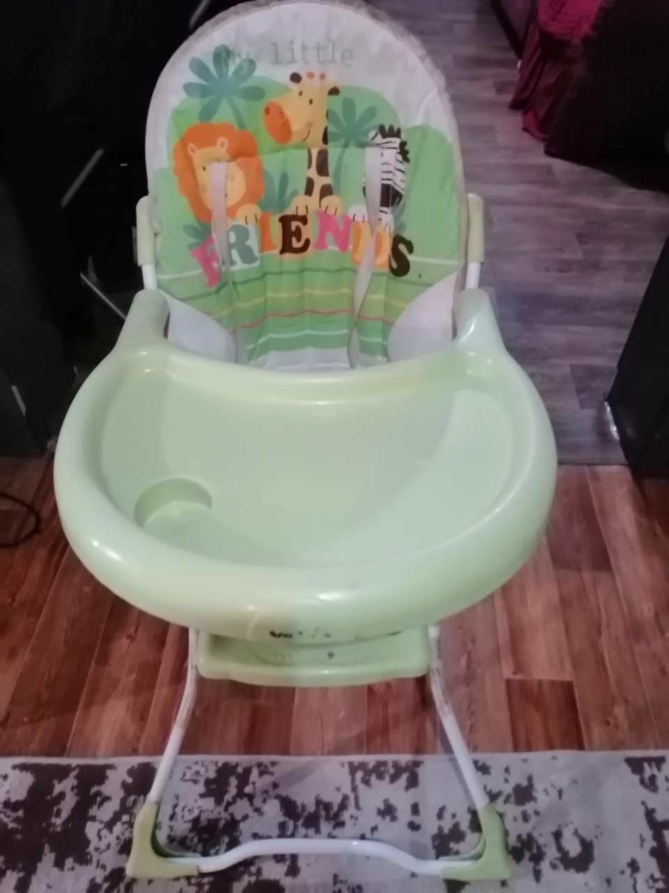 Детское кресло для кормления