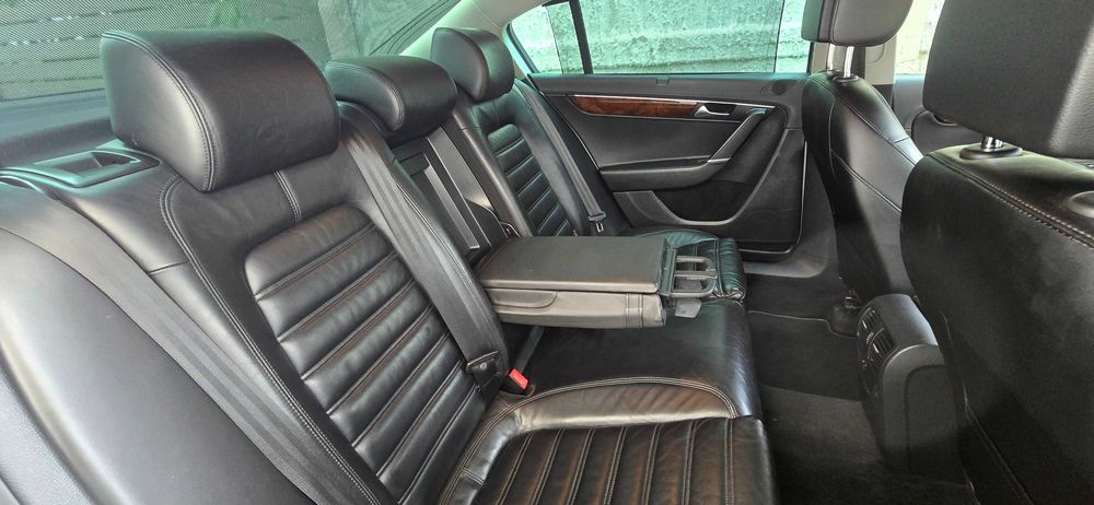 Volkswagen Passat 2.0 TFSI Highline DSG Impecabil