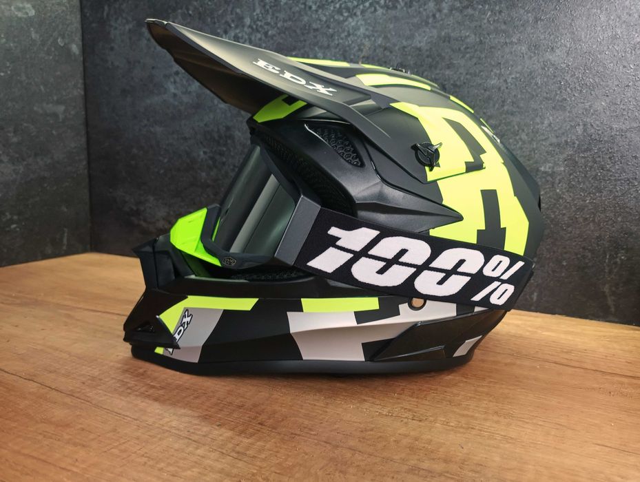 Перфектният Коледен Подарък! Каска за Мотокрос, Велосипед, Тротинетка