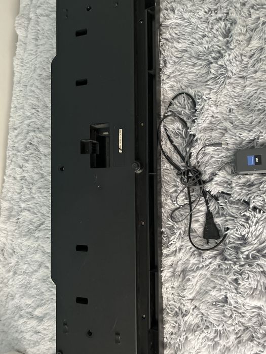 Yamaha electronic keyboard, model PSR 76