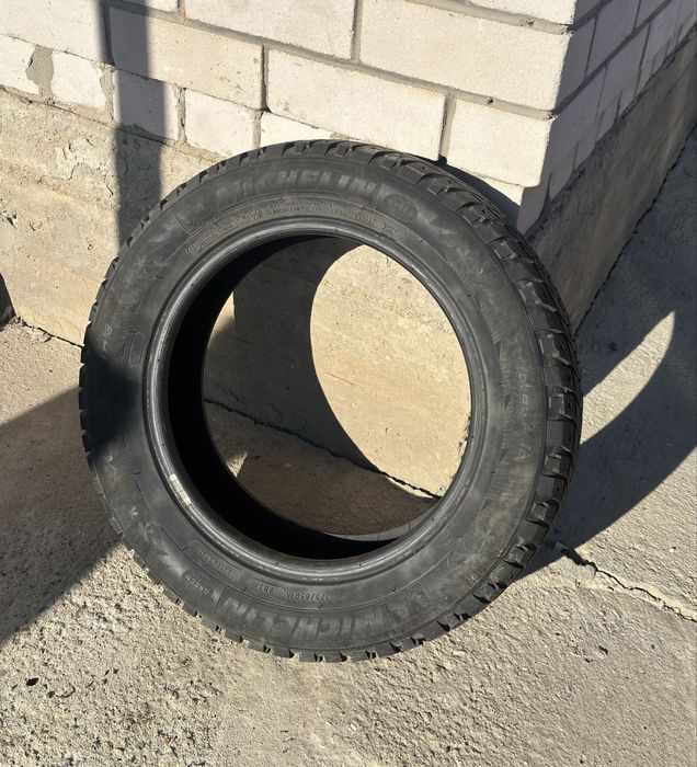 Продам покрышки 4 шт