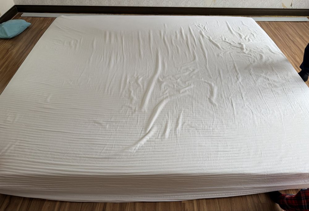 Матрас в хорошем состоянии